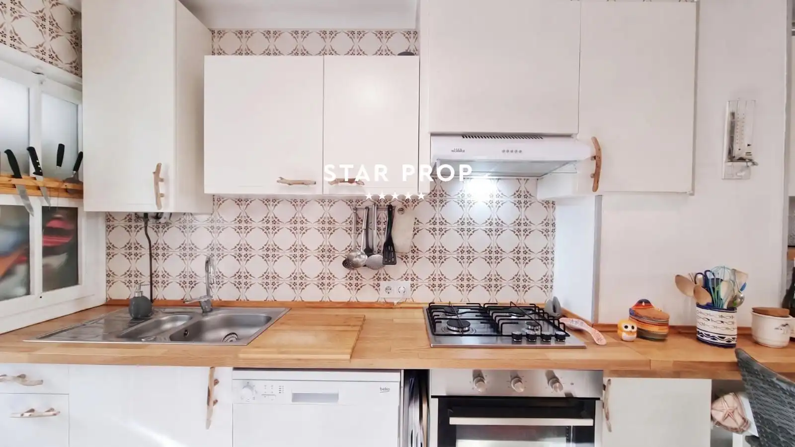 Kitchen of Flat for sale in Llançà  with Heating, Terrace and Storage room
