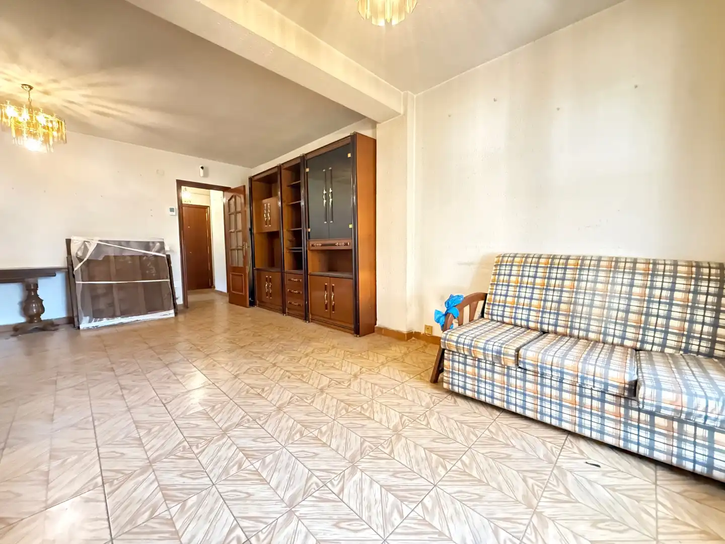 Living room of Flat for sale in  Madrid Capital  with Air Conditioner and Terrace