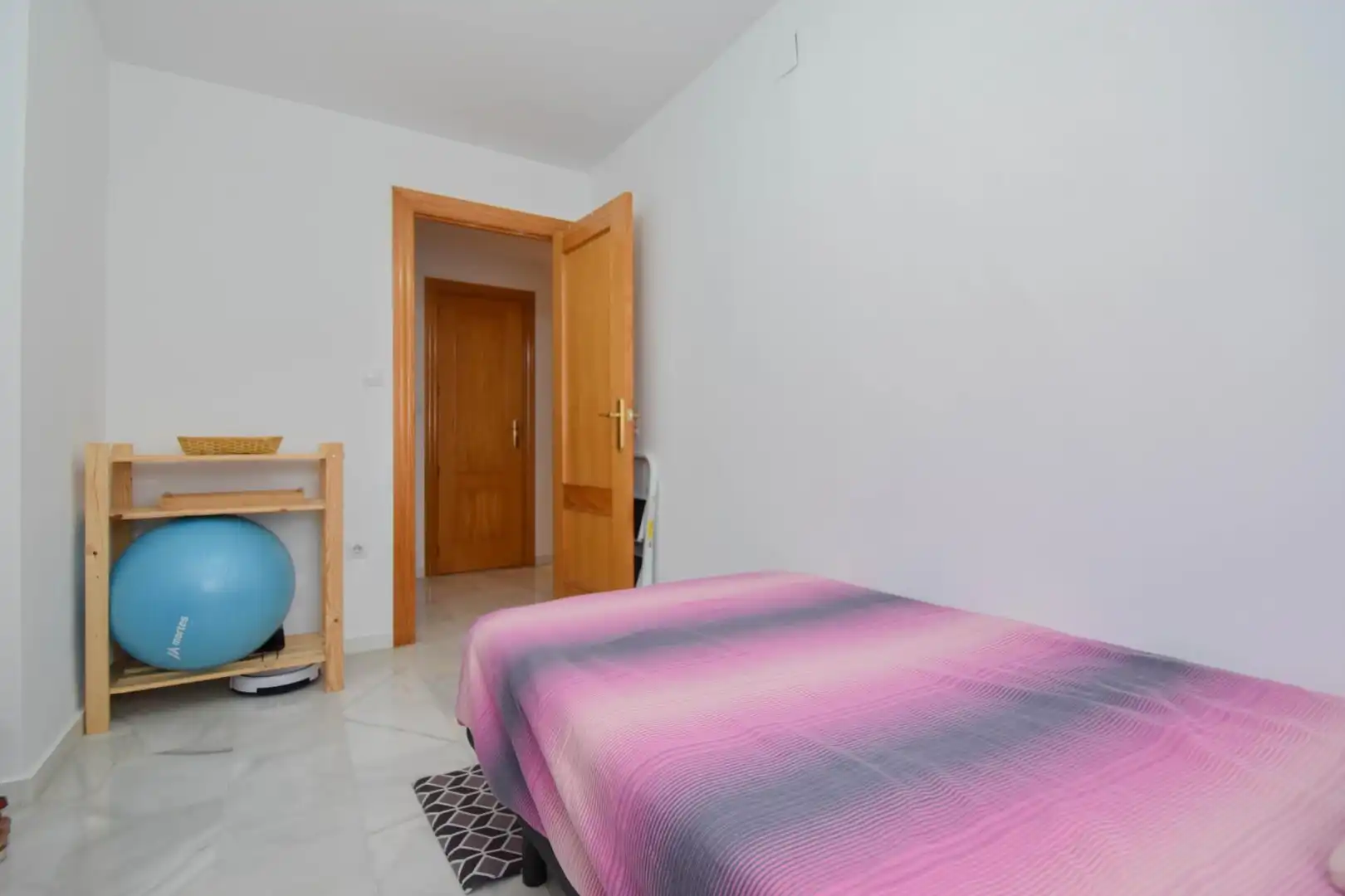 Dormitori de Dúplex en venda en Cúllar Vega amb Aire condicionat, Calefacció i Terrassa