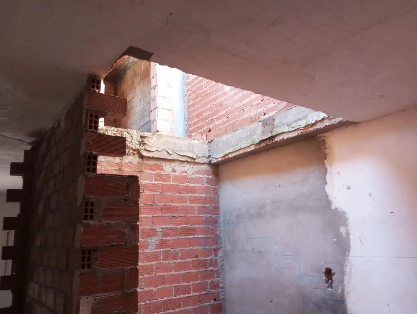 Casa adosada en venda en San Martín del Tesorillo