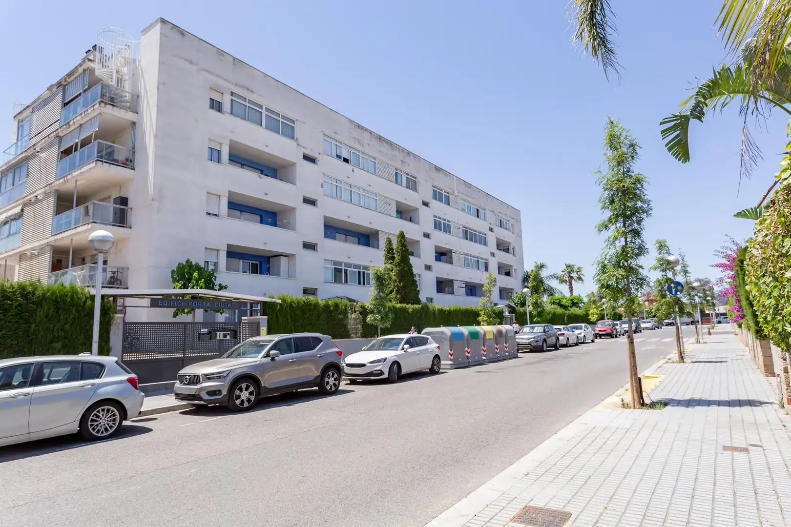 Vista exterior de Àtic en venda en Salou amb Aire condicionat, Calefacció i Jardí privat