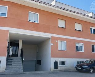 Vista exterior de Pis en venda en Arapiles amb Calefacció, Traster i Moblat
