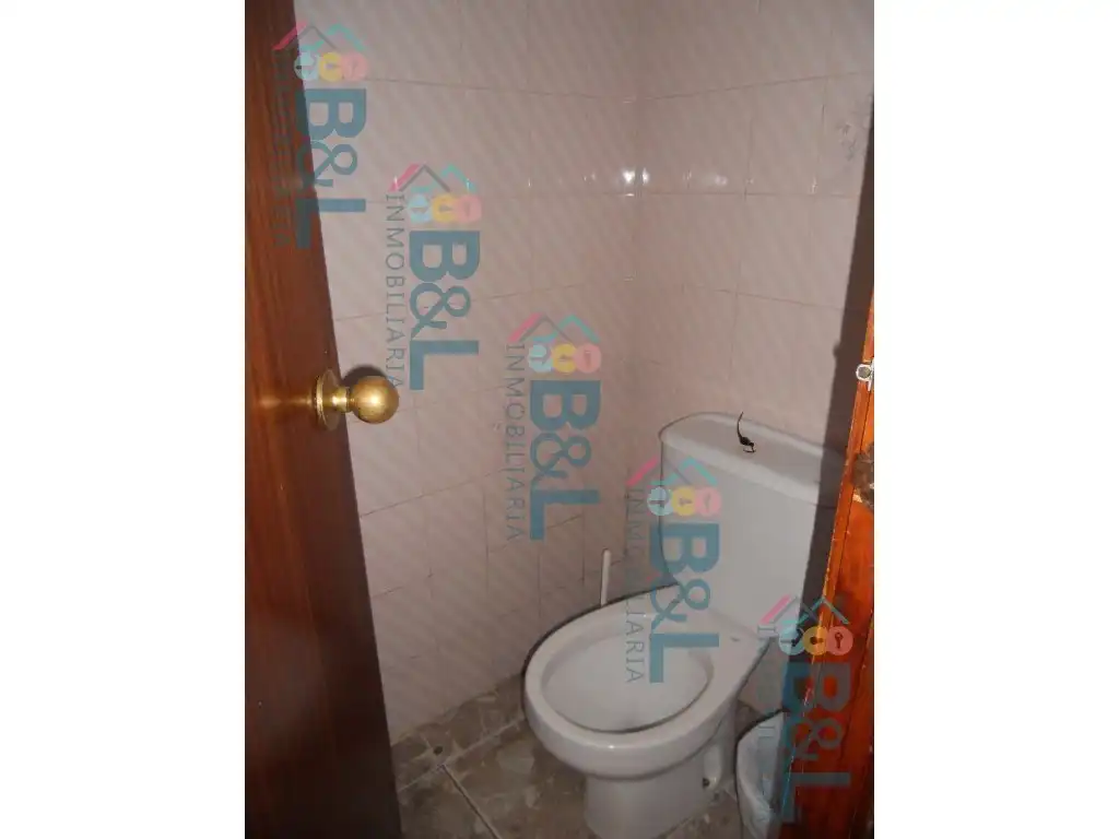 Bany de Local en venda en Rosal de la Frontera amb Aire condicionat