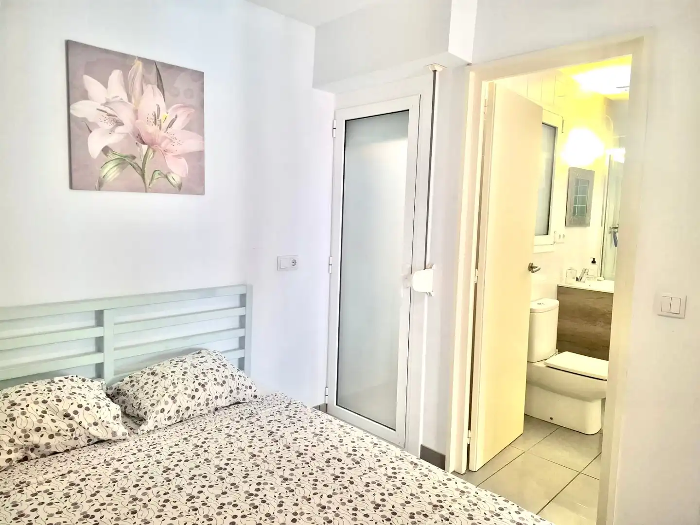 Schlafzimmer von Wohnung zum Verkauf in Palamós mit Terrasse und Möbliert