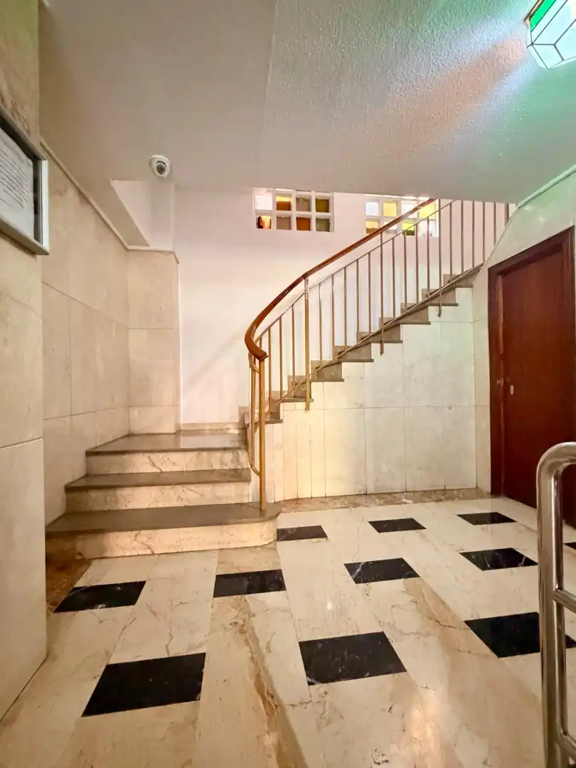 Flat for sale in Granada  with Furnished
