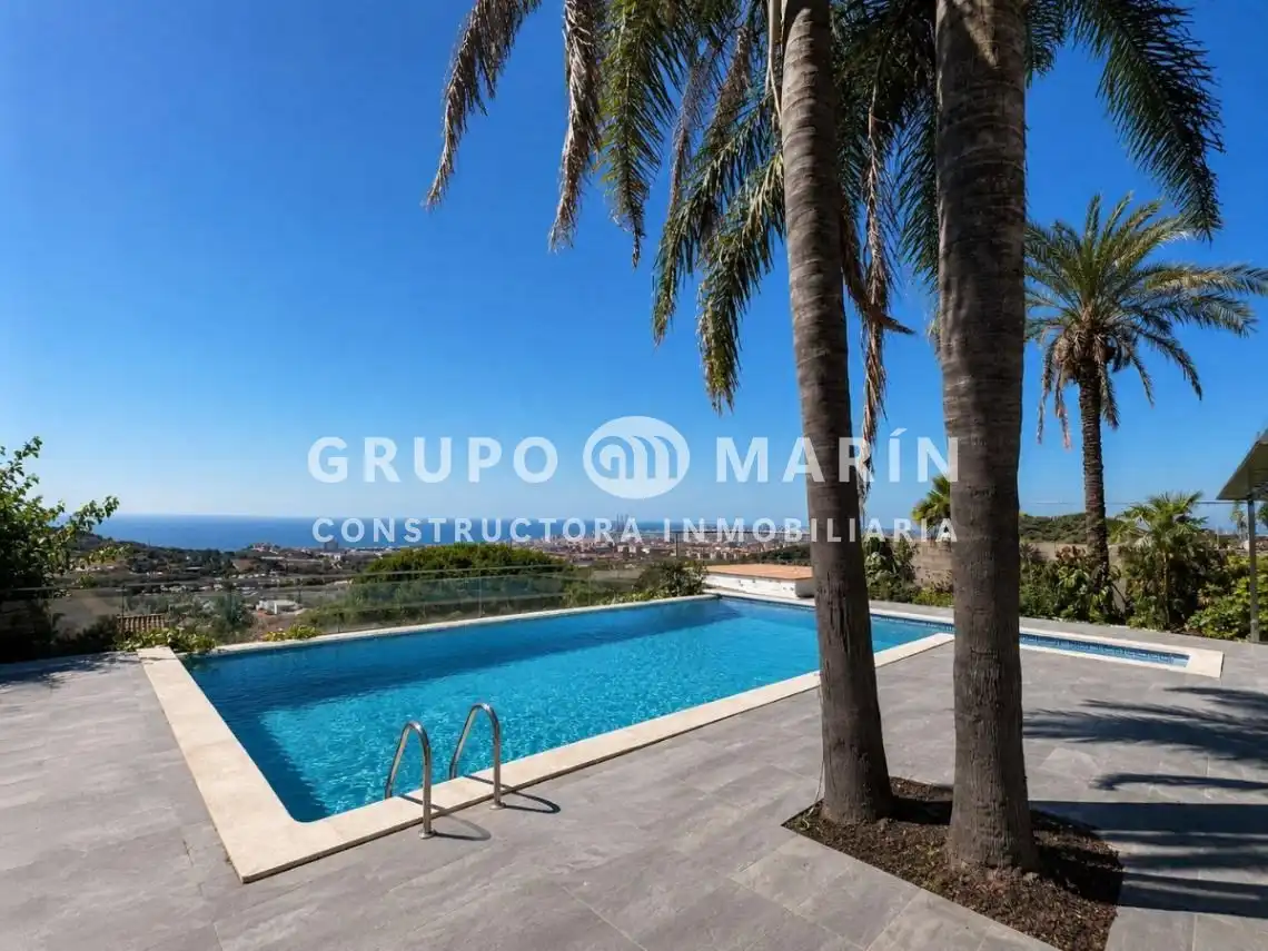 House with terrace for sale in Calle Ginesta, imagen 2