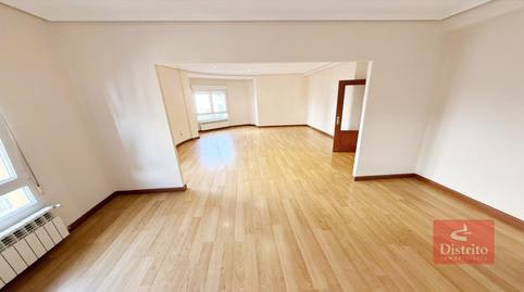 Foto 2 de Pis de lloguer a Santander - Emilio Pino, Centro - Ayuntamiento, Santander