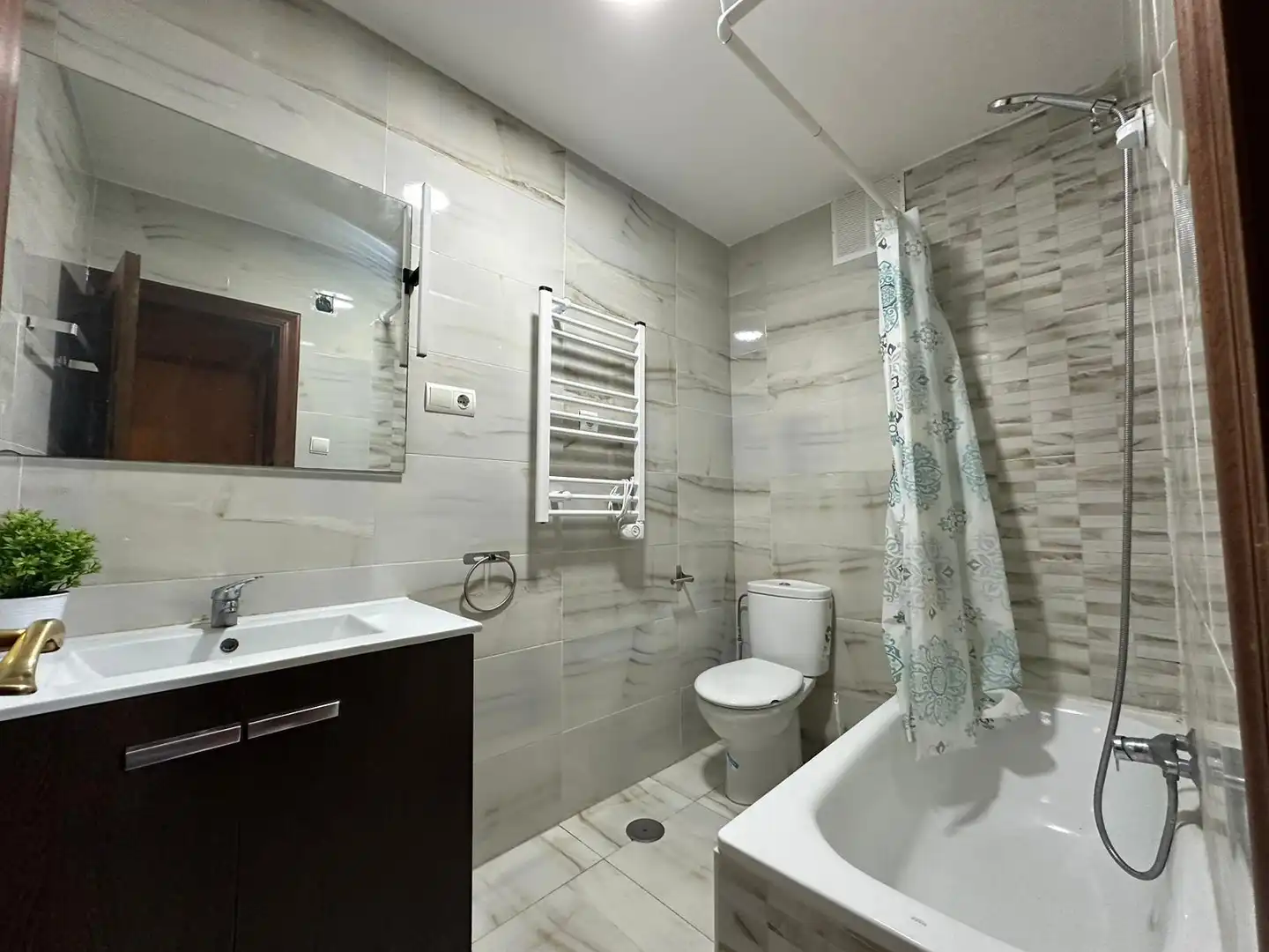 Piso en venta en Numancia - San Fernando