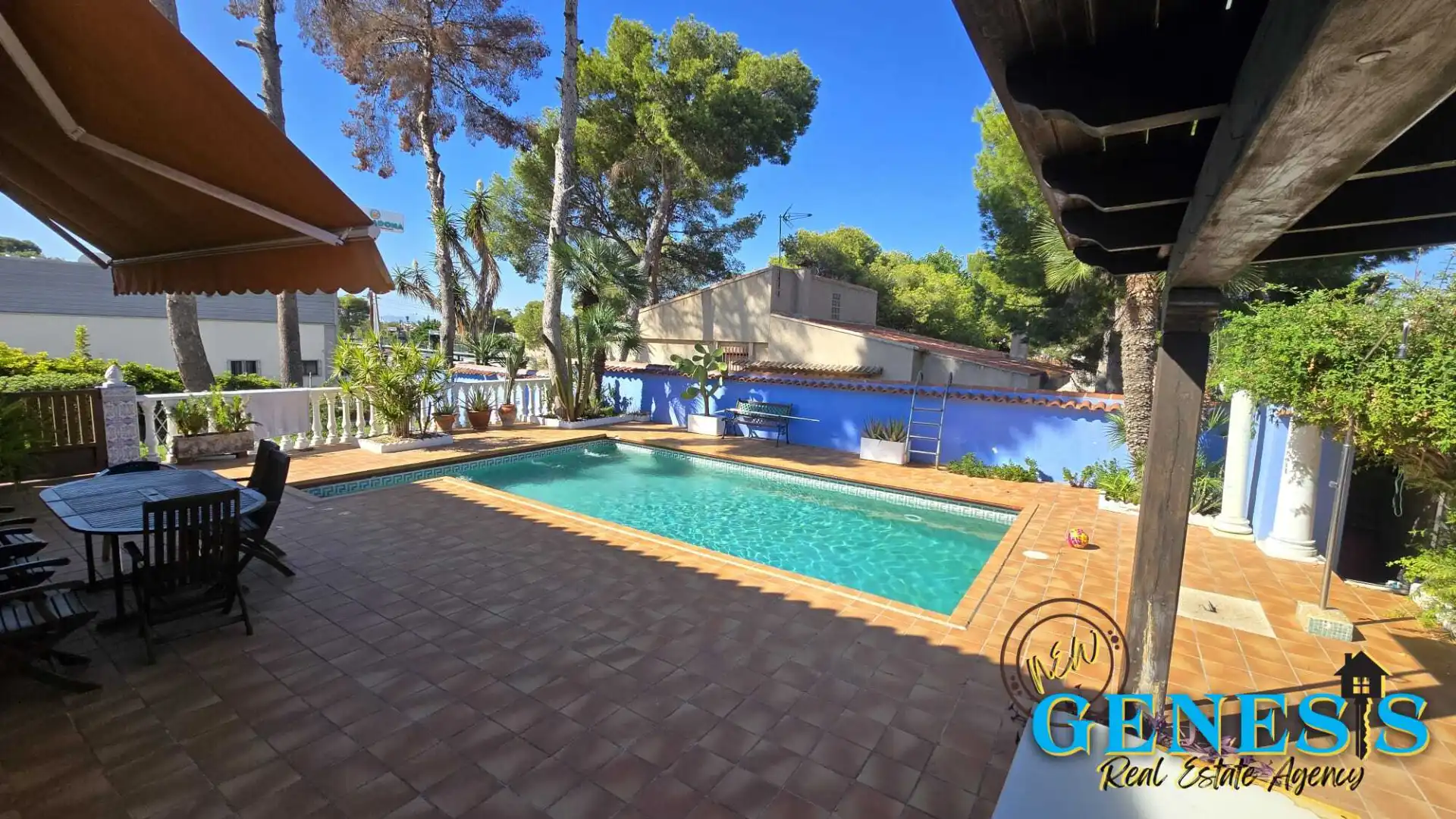 Casa o xalet en venda a Calle del Doctor Sanz, 3, Los Balcones - Los Altos