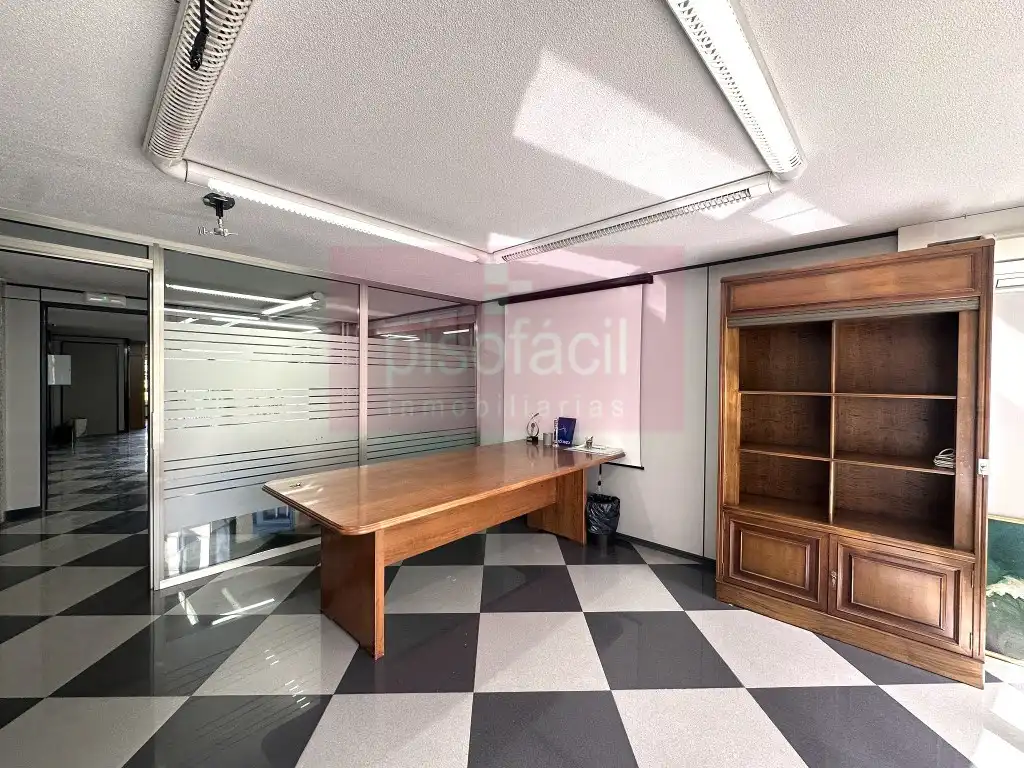 Büro zur Miete in Lugo