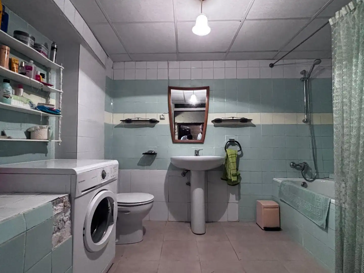 Baño de Finca rústica en venta en Valle de Oca con Calefacción y Jardín privado