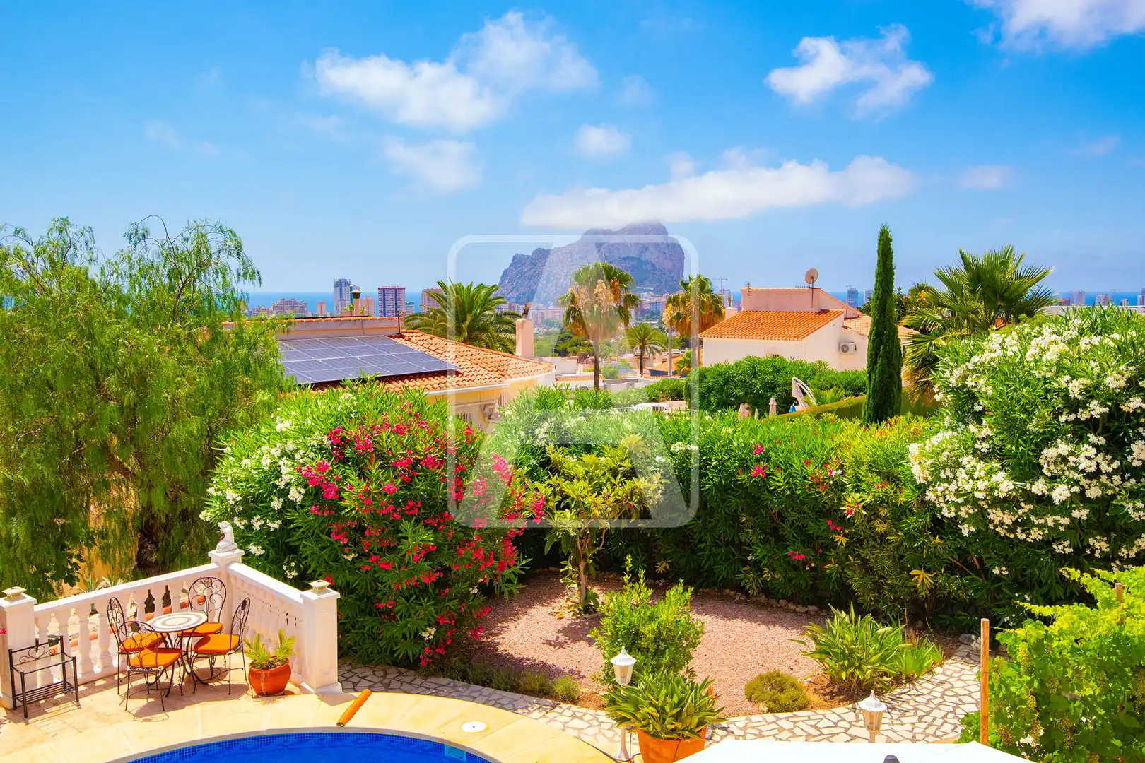Chalet con piscina en venta en Cometa, imagen 2