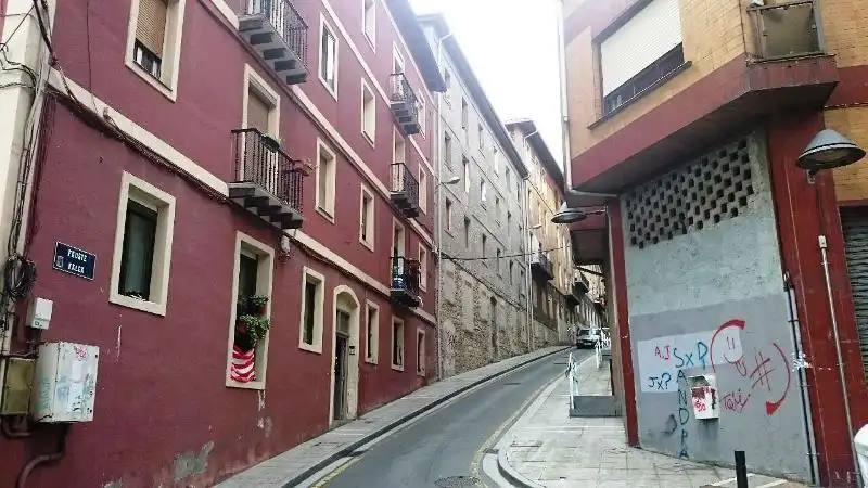 Piso en venta en FAUSTE, Kalero - Basozelai