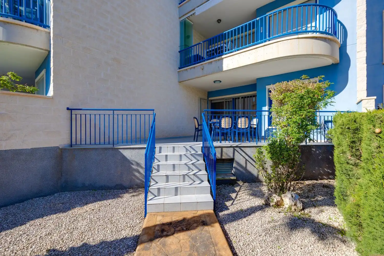 Vista exterior de Piso en venta en Orihuela con Aire acondicionado, Calefacción y Amueblado