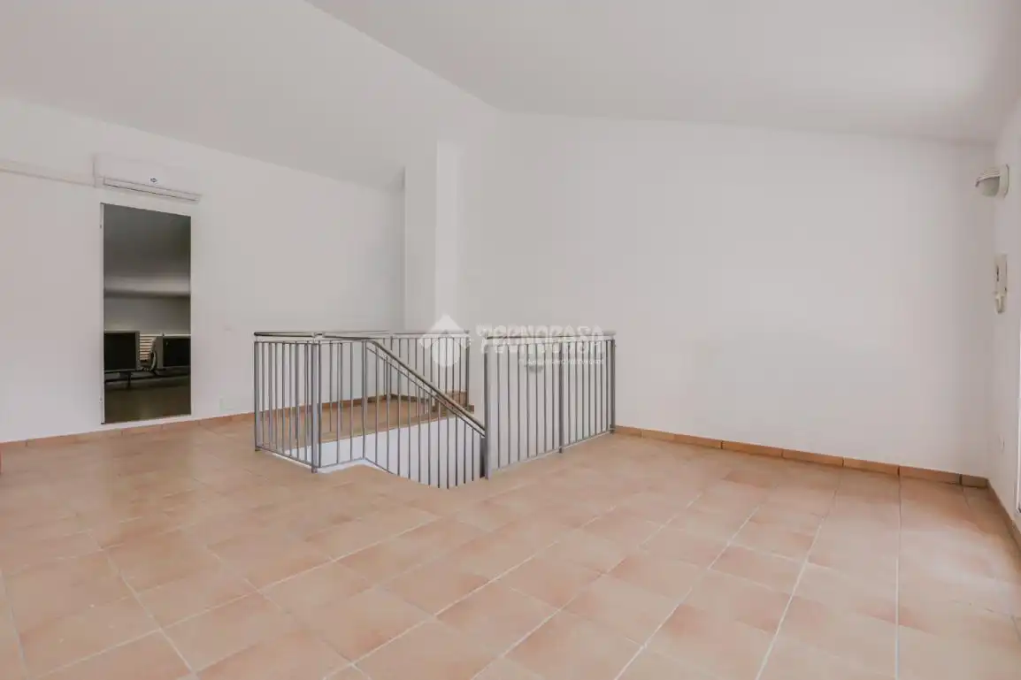 Casa adosada en venta en Terrassa con Aire acondicionado, Terraza y Trastero