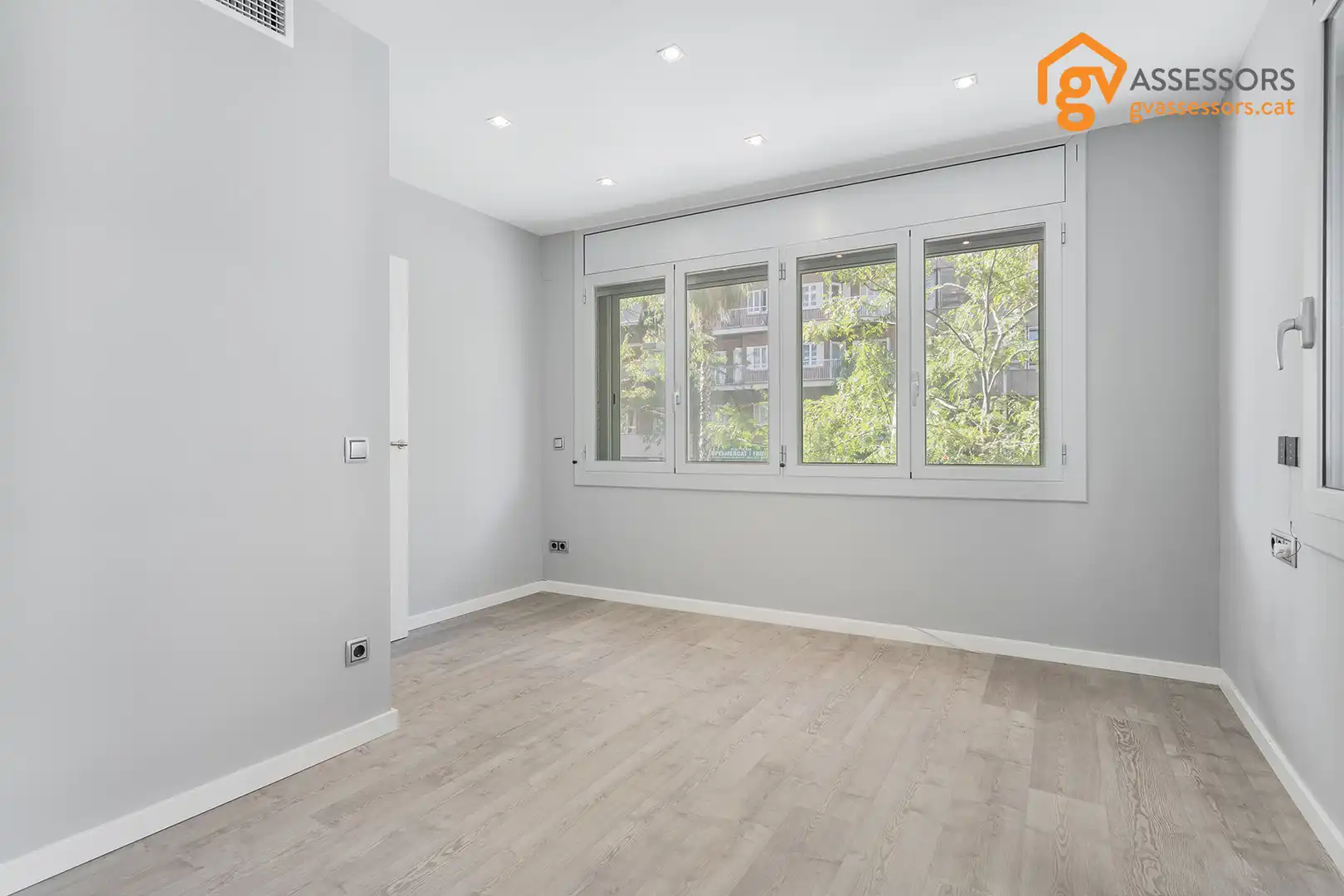 Piso en venta en Travessera de Dalt, La Salut