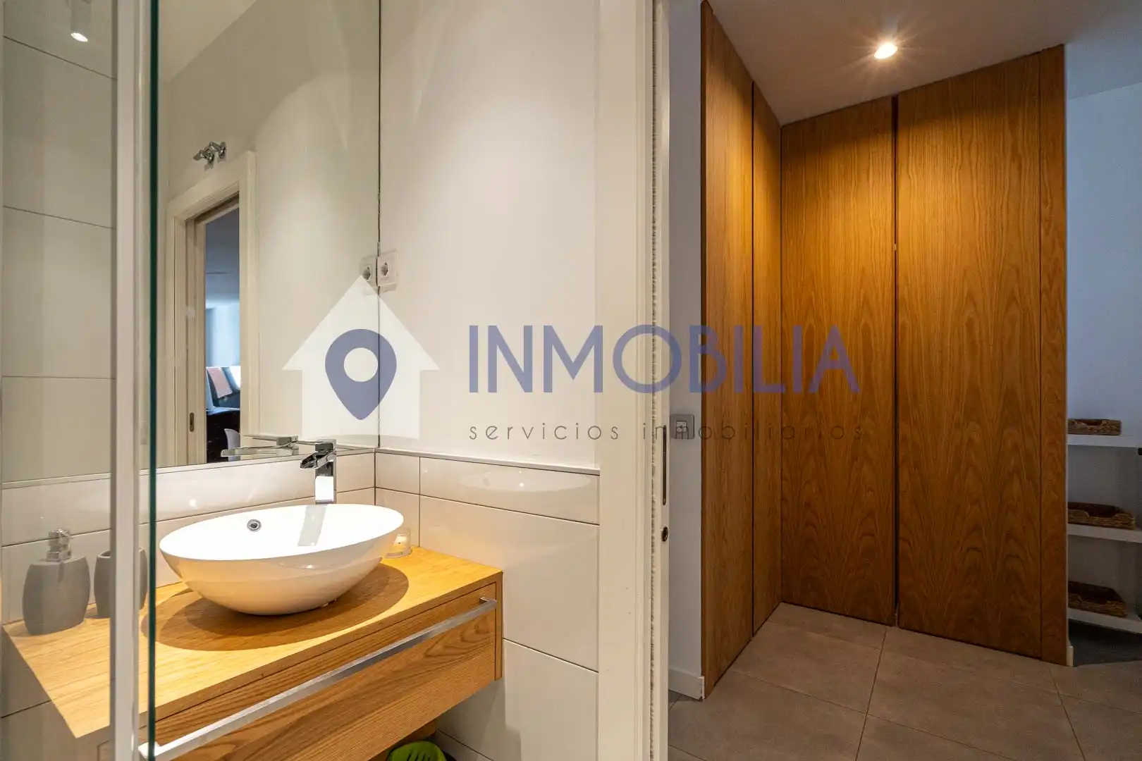 Baño de Piso en venta en Madrid con Aire acondicionado y Calefacción