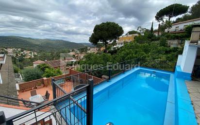 Swimming pool of House or chalet for sale in Argentona  with Air Conditioner, Terrace and Swimming Pool