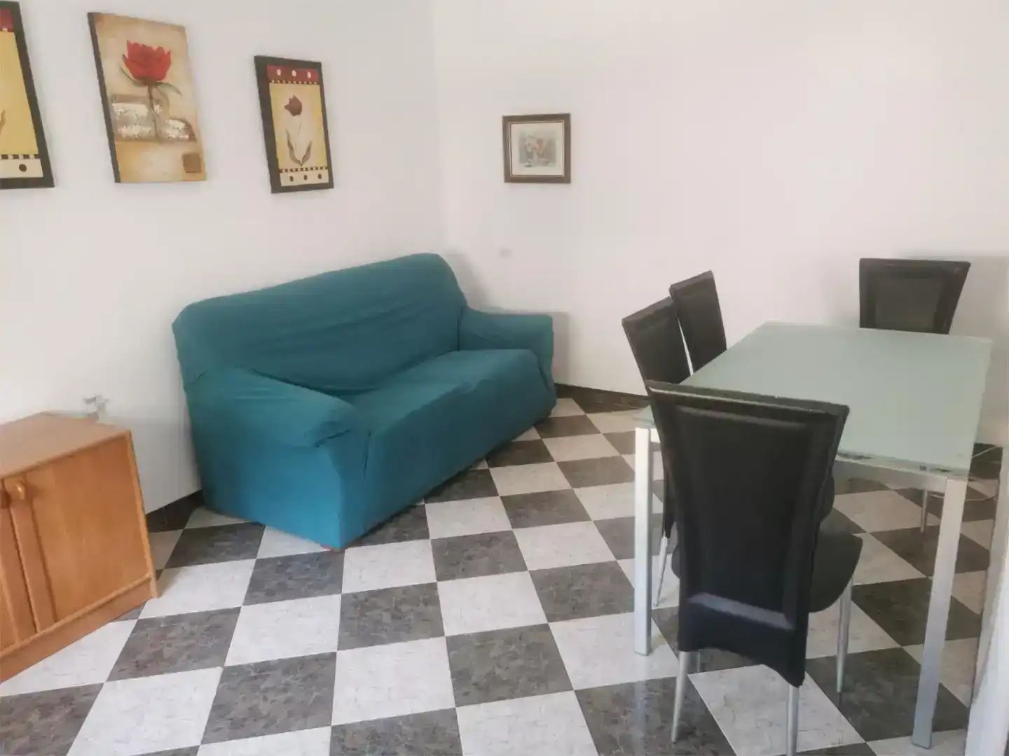 Sala d'estar de Casa adosada en venda en Vélez de Benaudalla