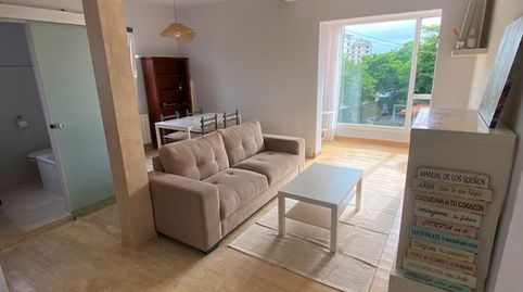S-20 alquiler piso 2 habitaciones amueblado con zona aparcamiento privada