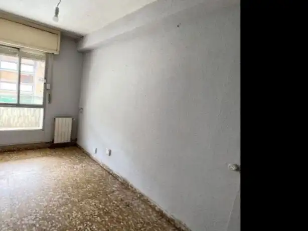 Pis en venda en L'Hospitalet de Llobregat amb Balcó