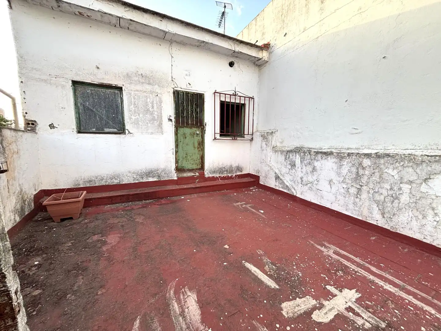 Vista exterior de Casa adosada en venda en Zona Nueva Camas - Marcelino Camacho