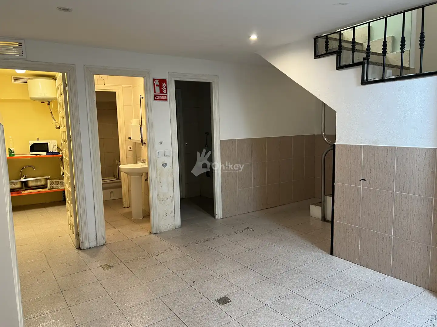 Geschaftsraum zur Miete in Casco Antiguo