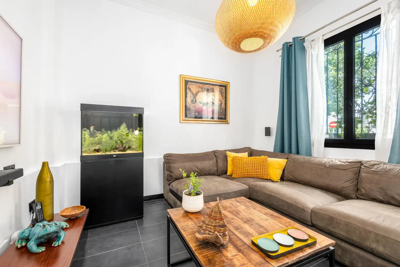 Sala d'estar de Casa o xalet en venda en Málaga amb Aire condicionat, Calefacció i Jardí privat