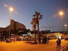 Vista exterior de Apartamento de alquiler en San Bartolomé de Tirajana con Aire acondicionado, Amueblado y Balcón