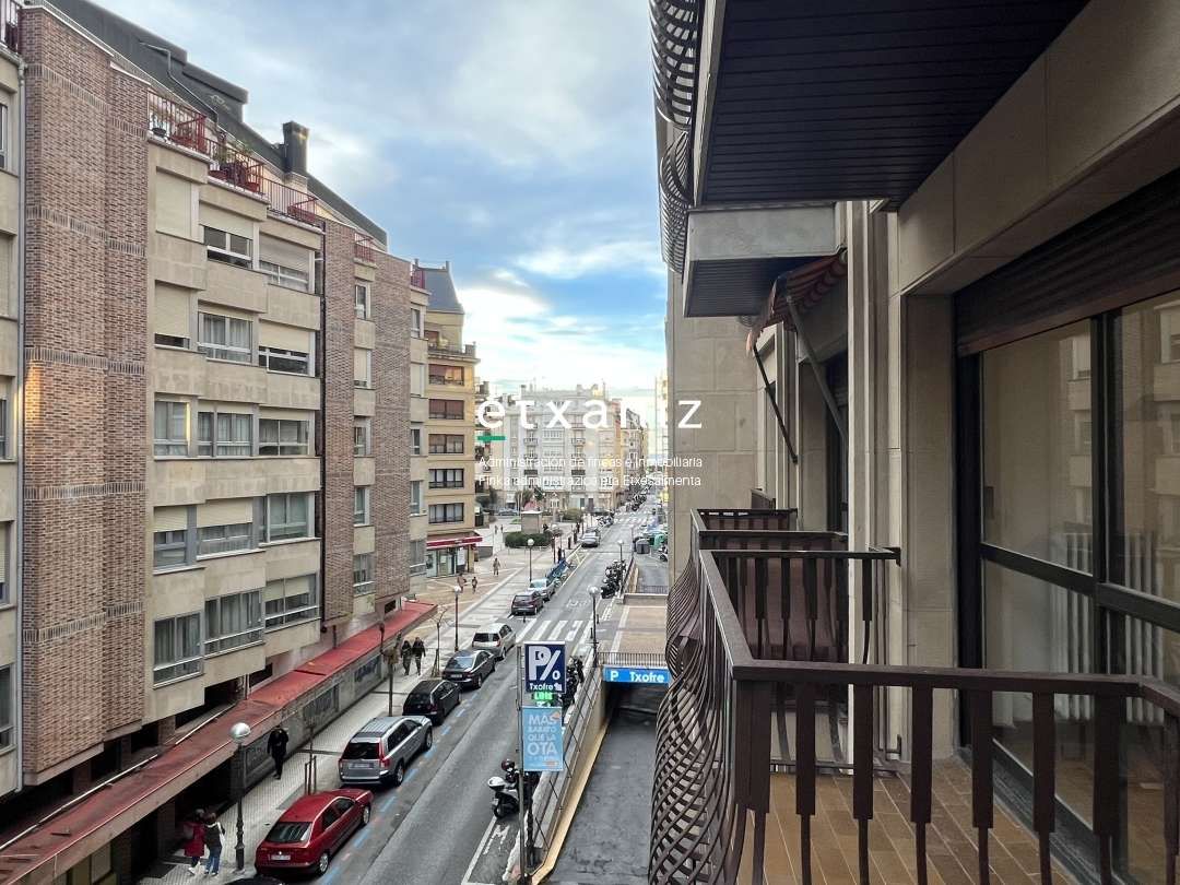 Exterior view of Flat to rent in Donostia - San Sebastián   with Heating, Oven and Washing machine