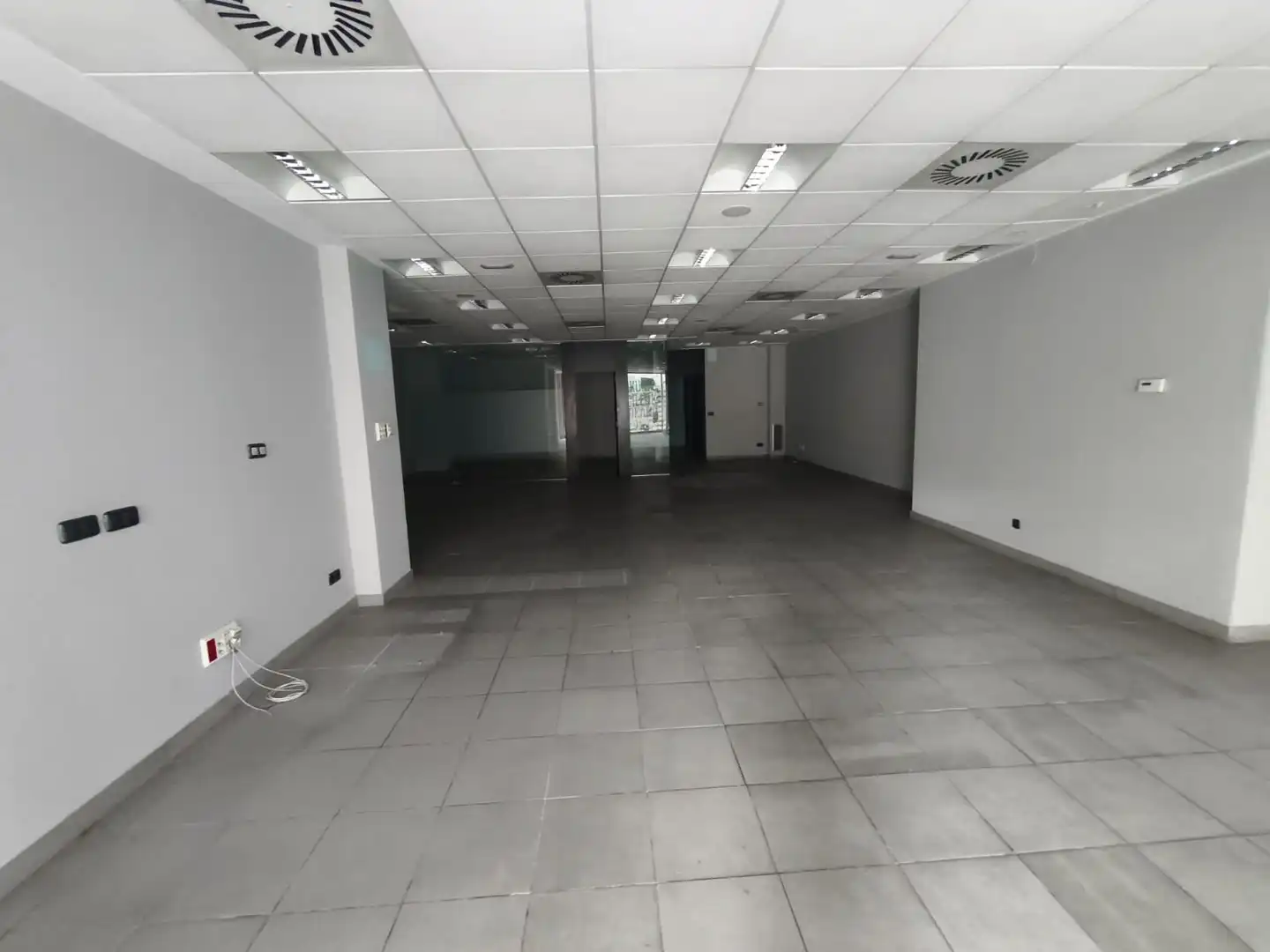 Local comercial en venda a Calle de Artica 20, imagen 2