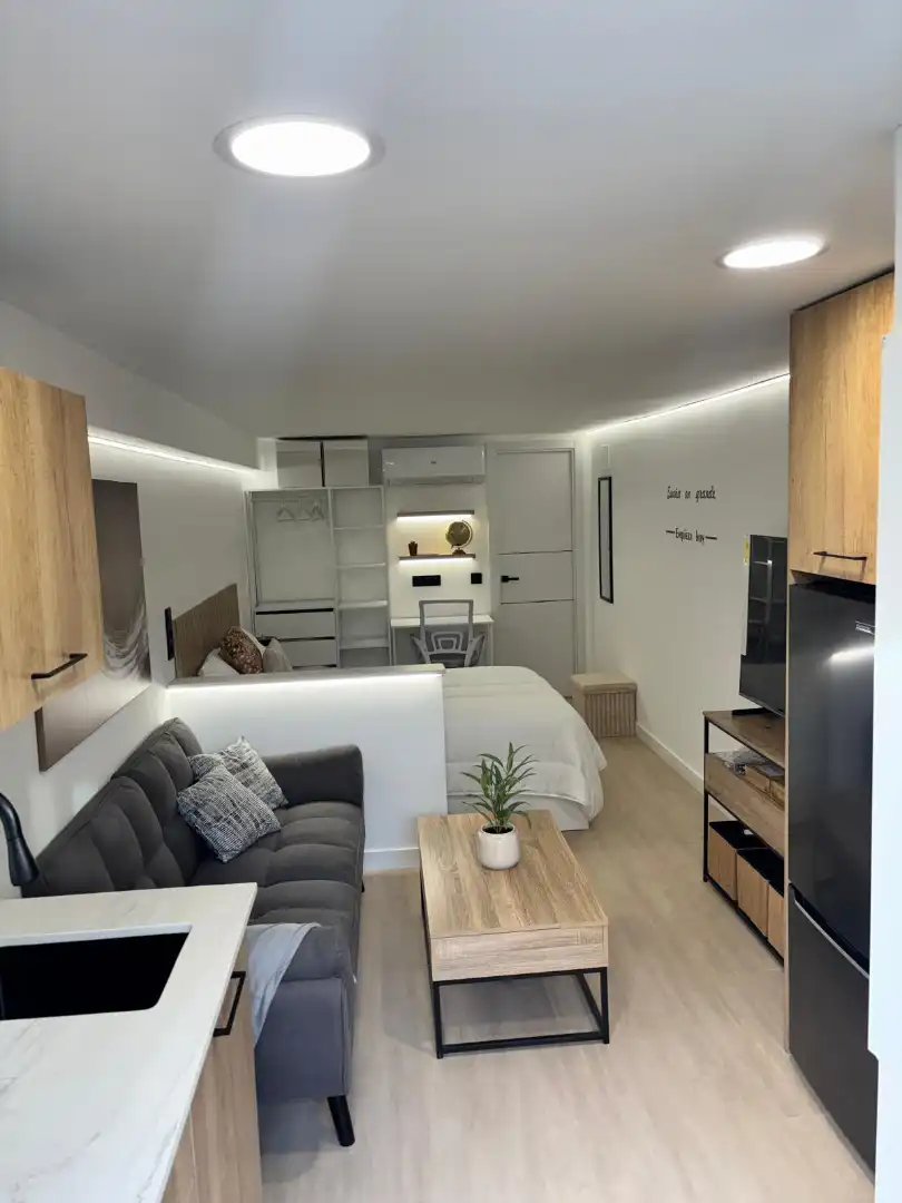 Bedroom of Flat for rent in Villaviciosa de Odón  with Air Conditioner, Heating and Furnished