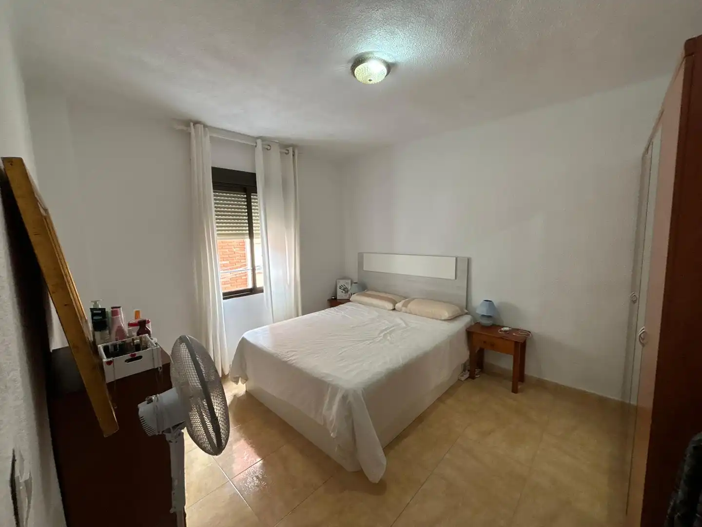 Habitación de Piso en venta en Alicante / Alacant con Balcón
