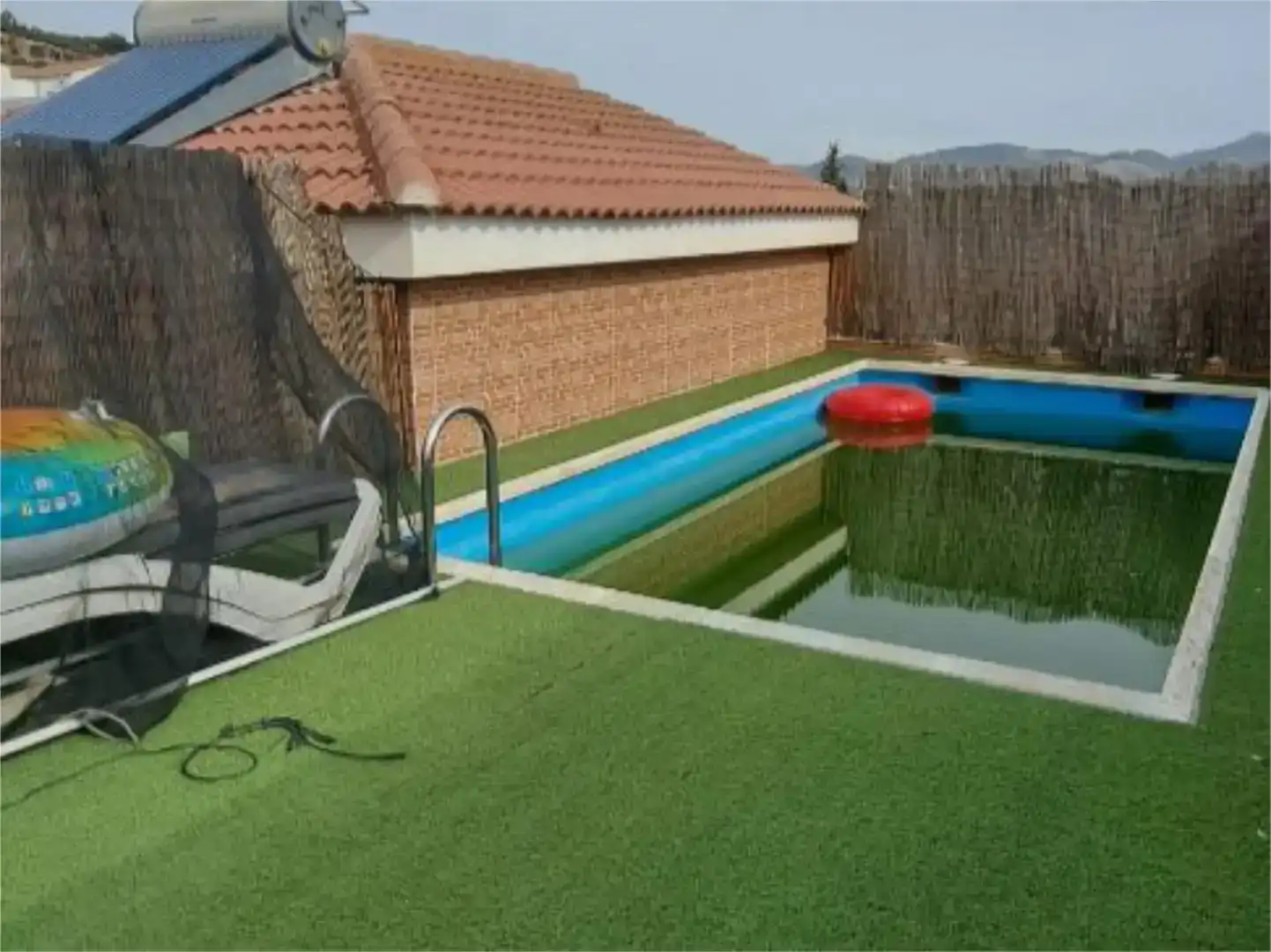 Piscina de Pis en venda en Cárcheles amb Aire condicionat, Jardí privat i Traster