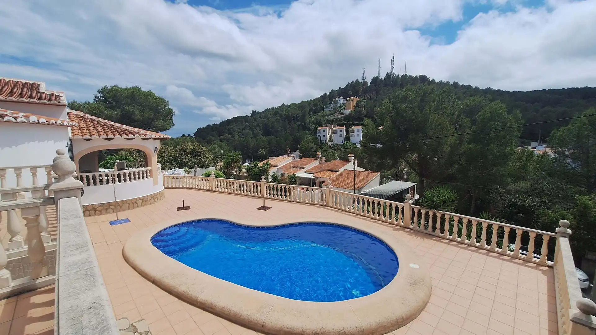Piscina de Casa o xalet en venda en La Font d'en Carròs amb Aire condicionat, Calefacció i Terrassa