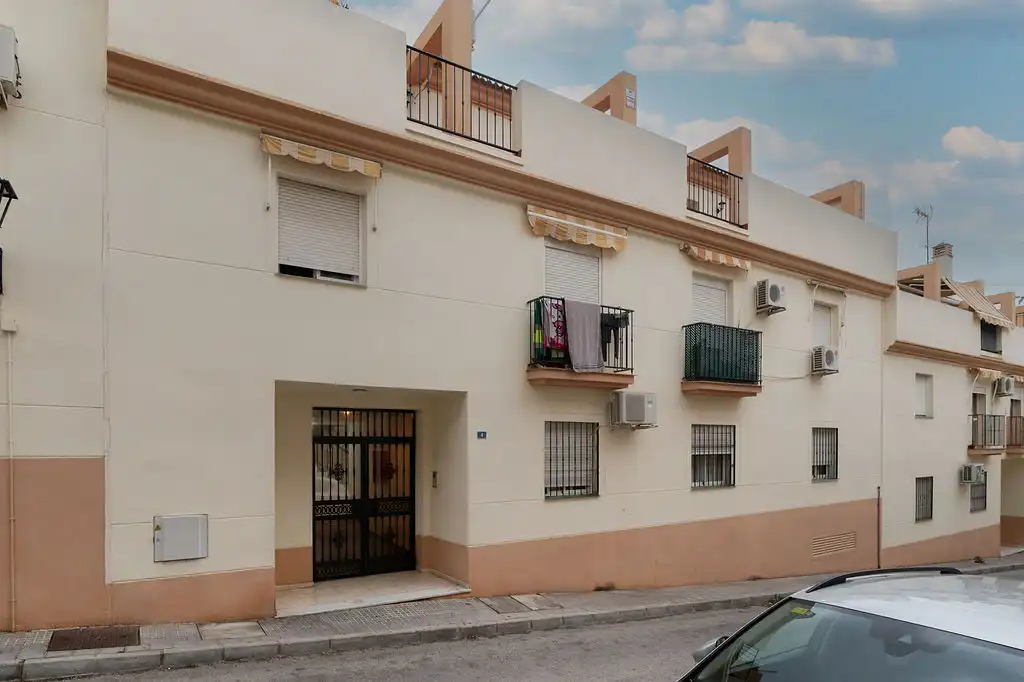 Vista exterior de Ático en venta en Alhaurín de la Torre con Aire acondicionado y Trastero