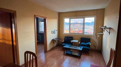 Foto 3 de Pis en venda a Llefià, Barcelona