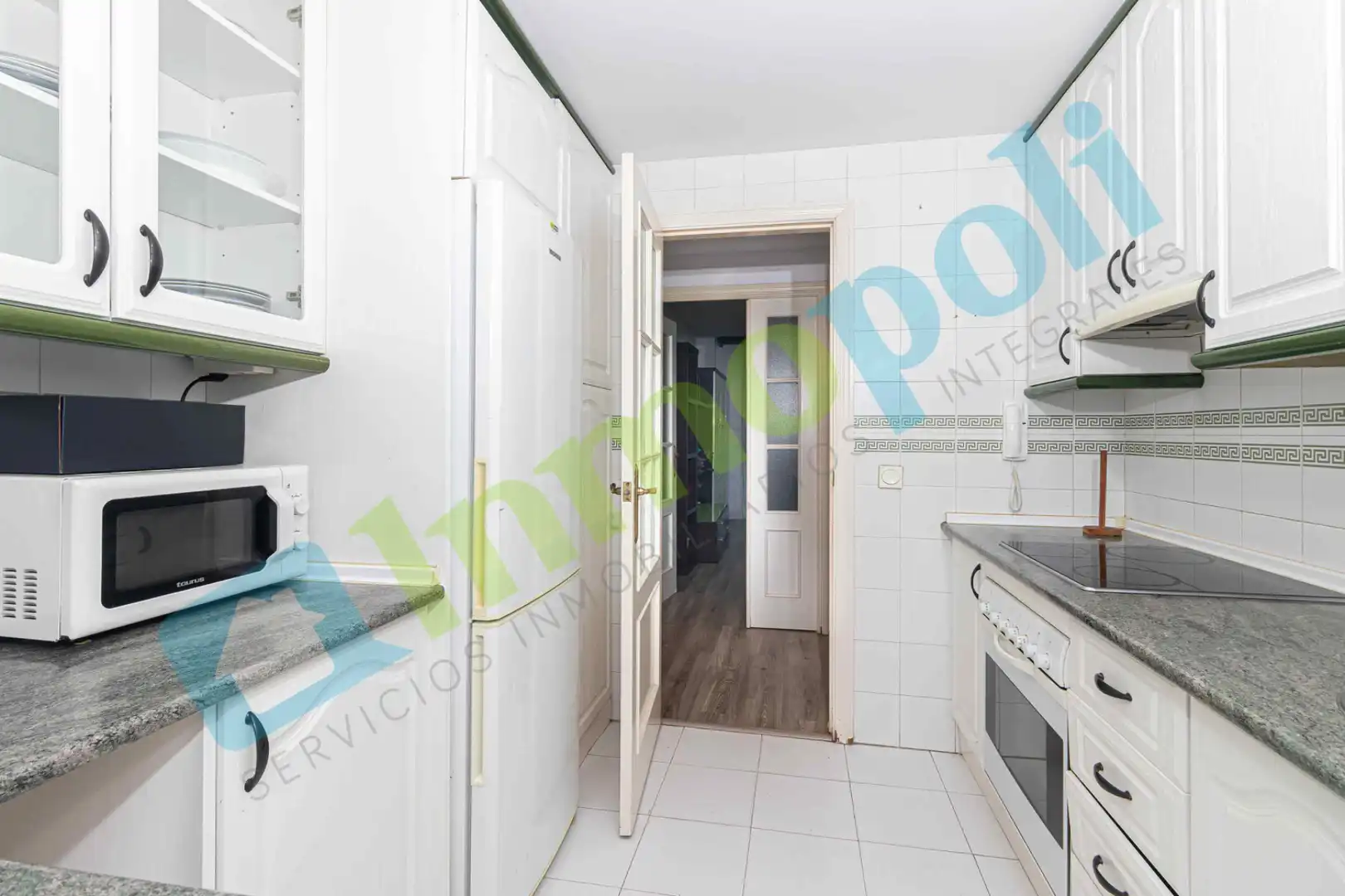 Küche von Wohnung zum Verkauf in Badajoz mit Klimaanlage, Heizung und Privatgarten
