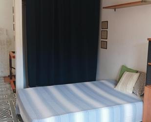 Bedroom of House or chalet to share in  Barcelona Capital  with Heating, Oven and Washing machine