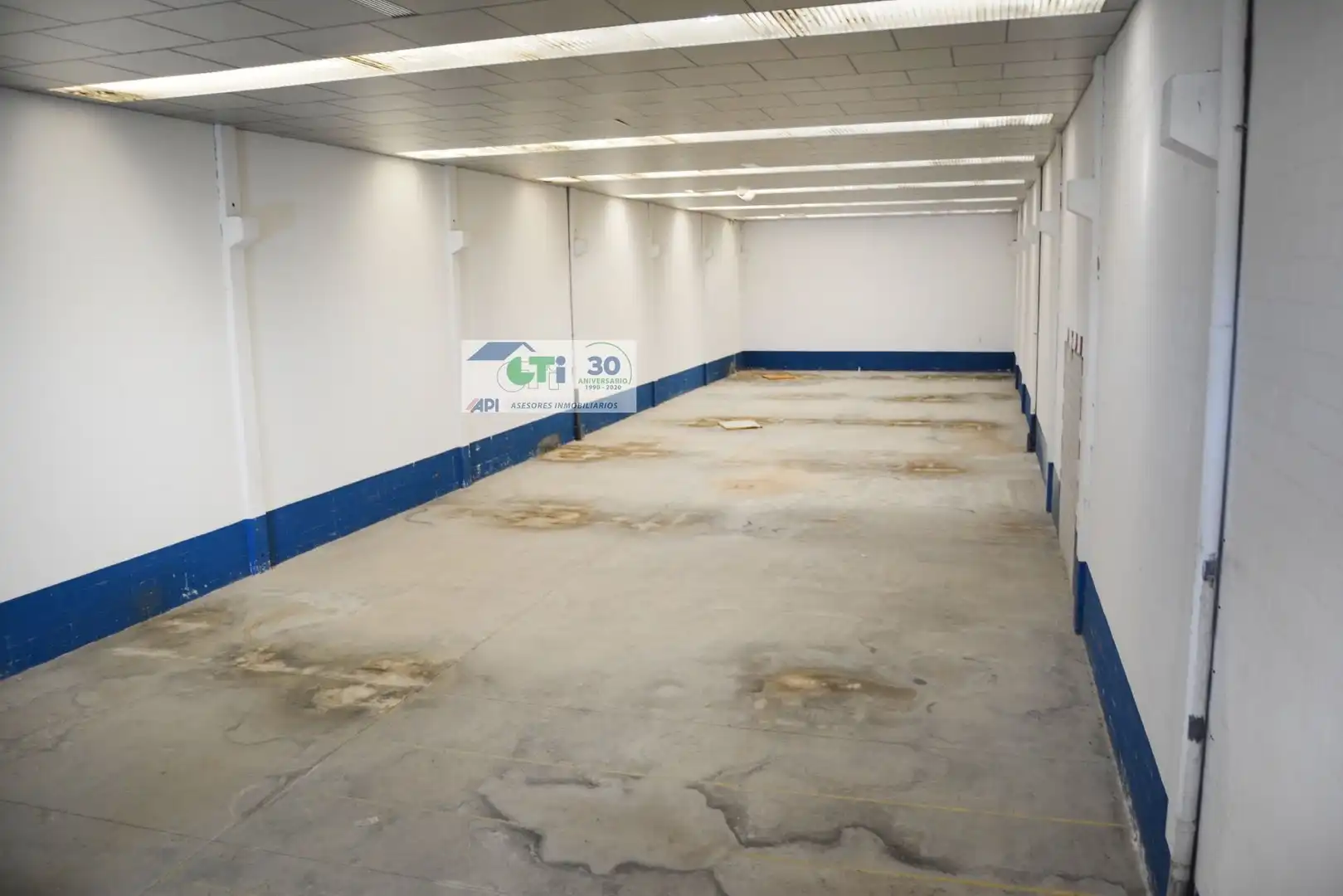 Industrial buildings for rent in La Puebla de Alfindén
