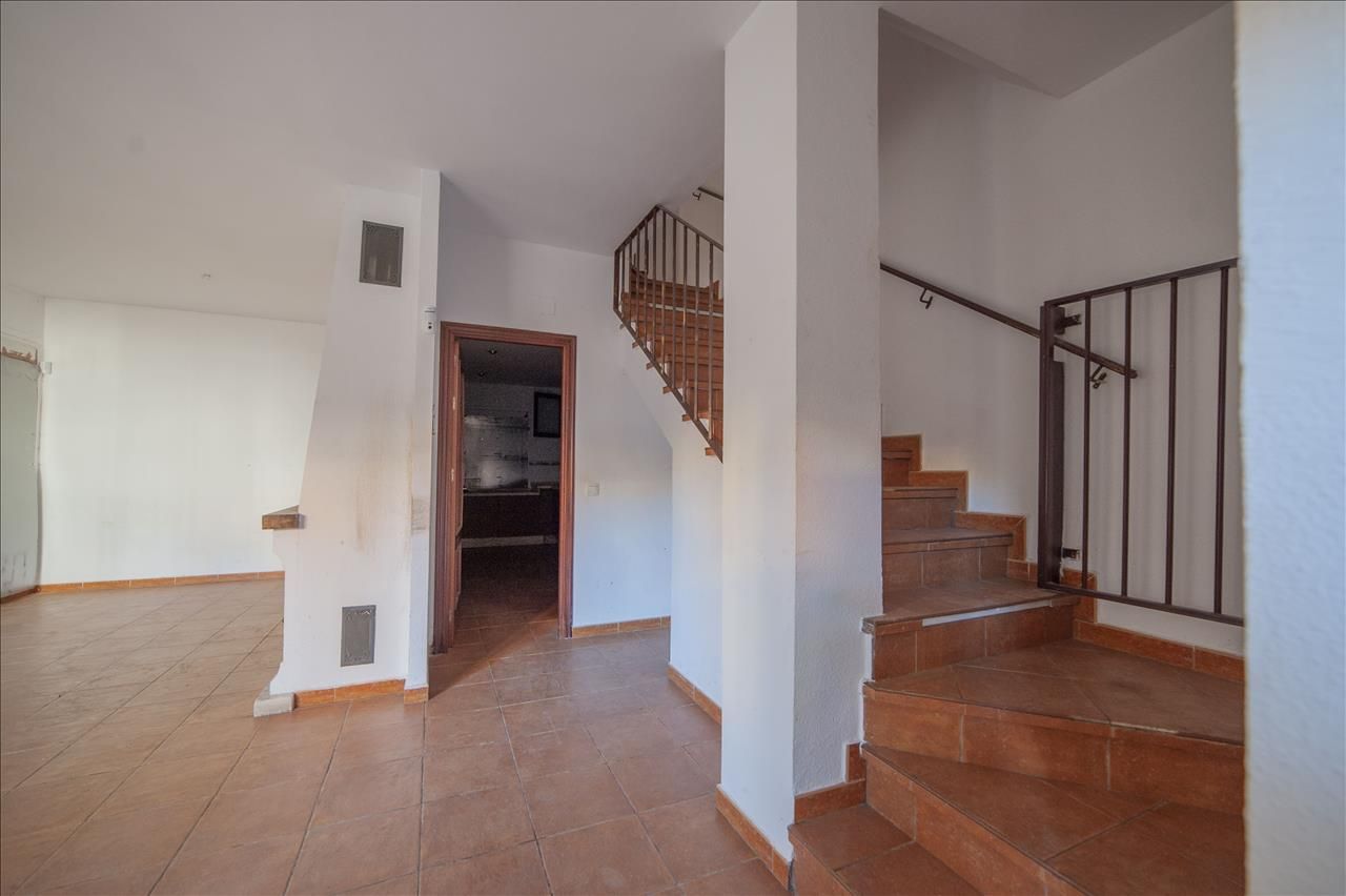 Single-family semi-detached for sale in Salteras  with Terrace, Storage room and Swimming Pool
