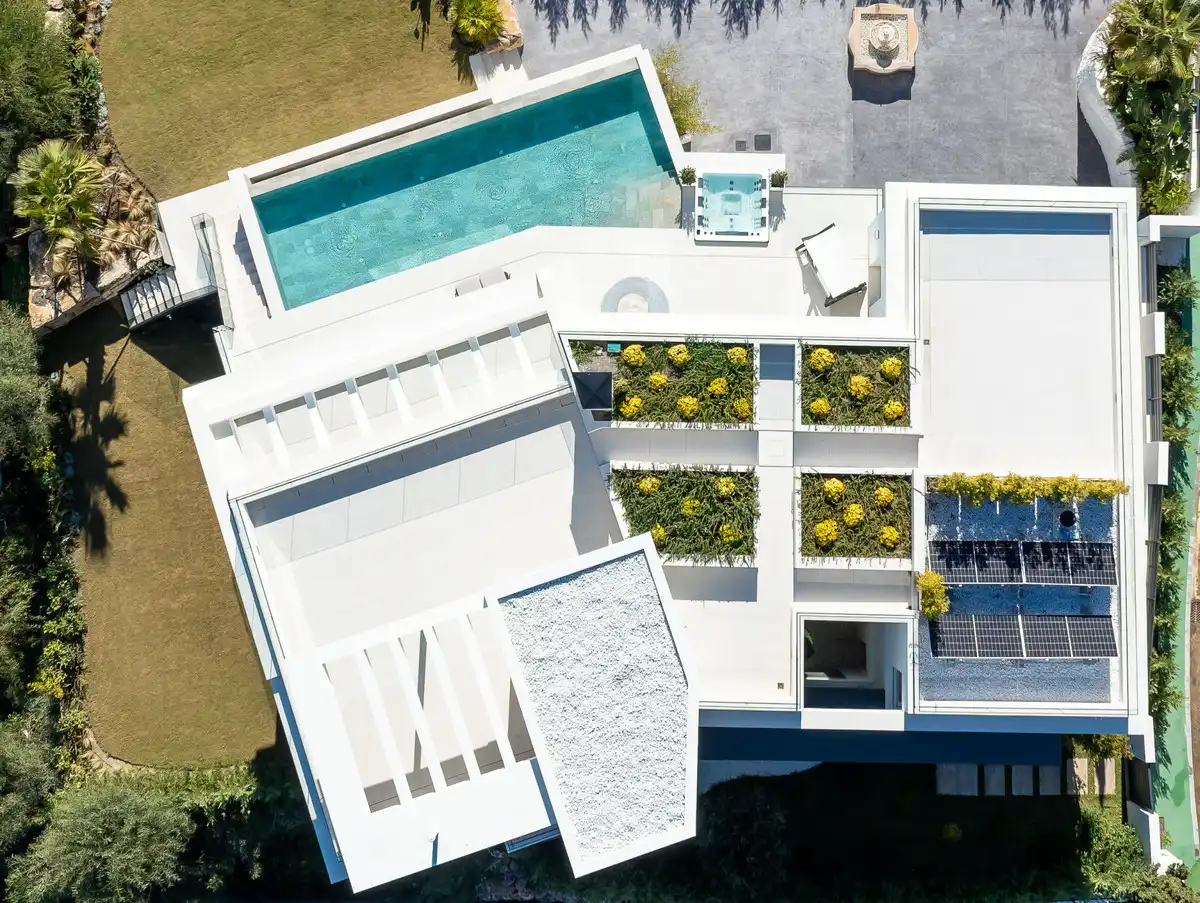 Chalet con piscina en venta en Calle Hernán Cortés 163, imagen 9