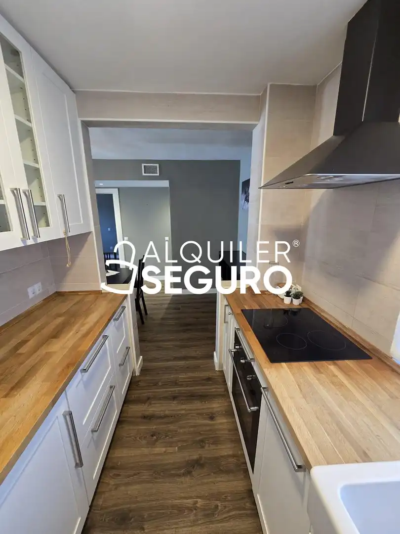 Flat for rent in Carlos Ruiz, Villar del Olmo