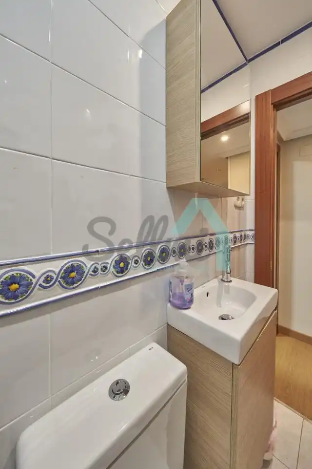 Flat for rent in Marqués de Urquijo, La Arena