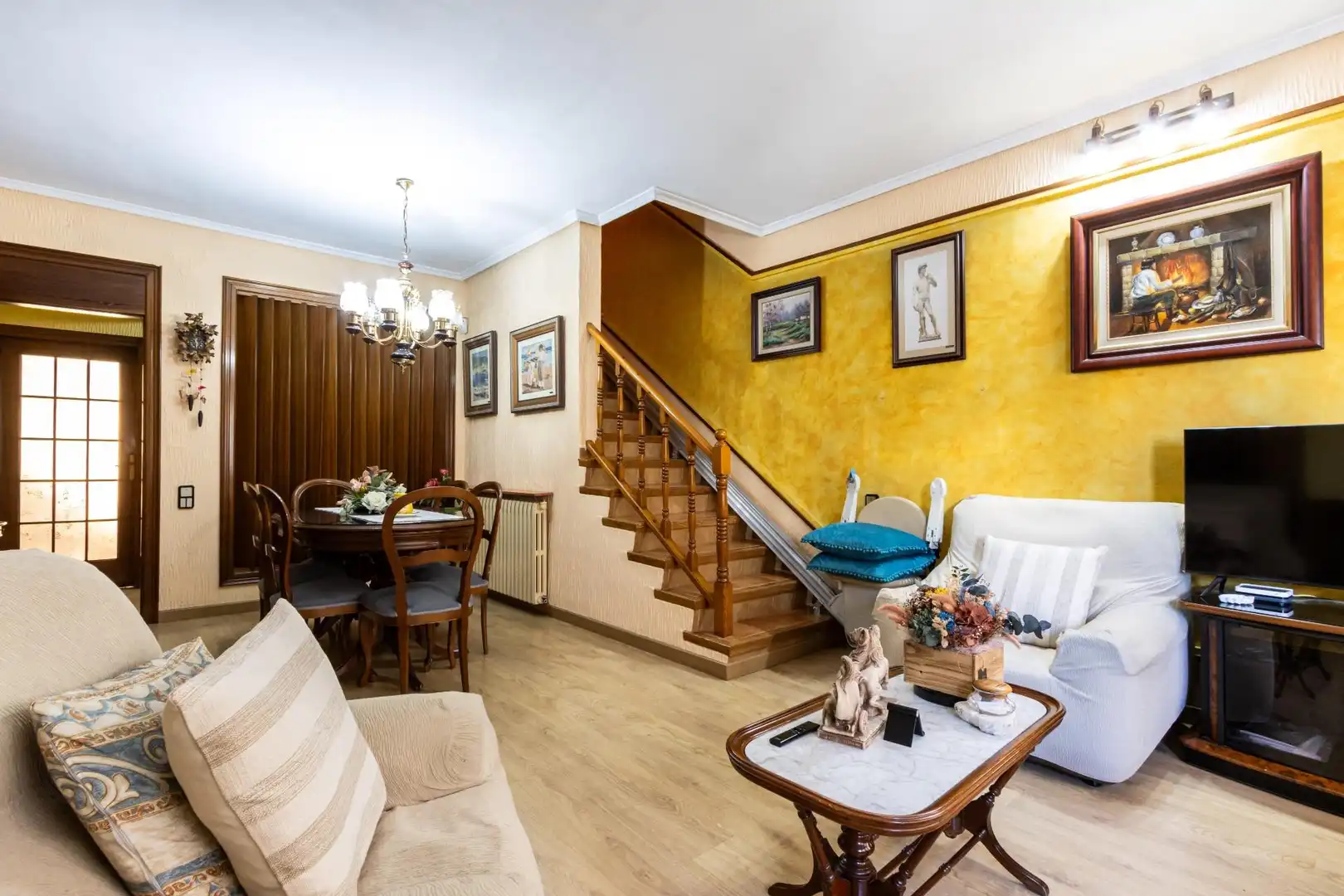 Living room of Detached homes for sale in Sabadell  with Air Conditioner and Heating
