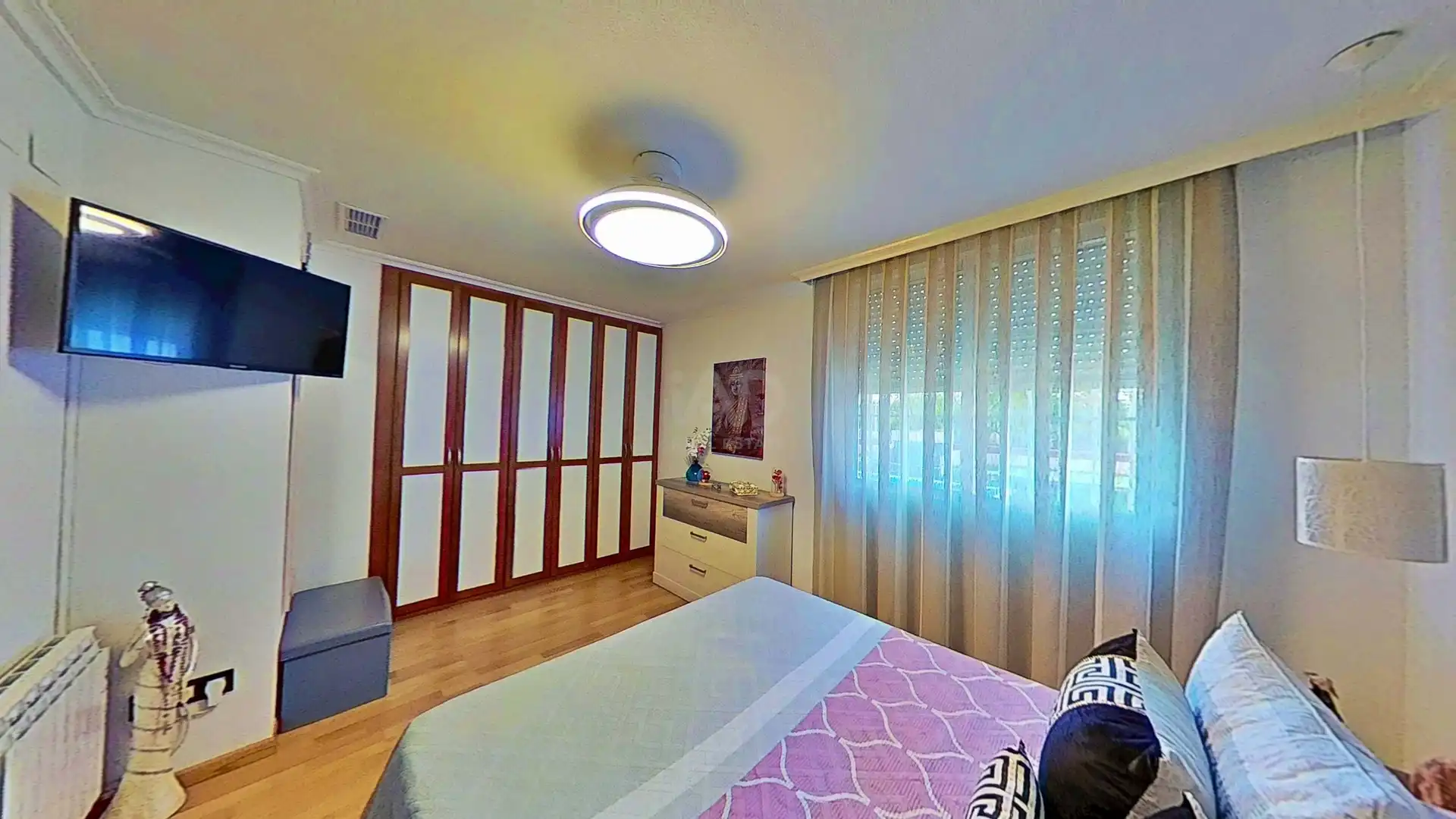 Schlafzimmer von Einfamilien-Reihenhaus zum Verkauf in Elche / Elx mit Klimaanlage, Heizung und Terrasse