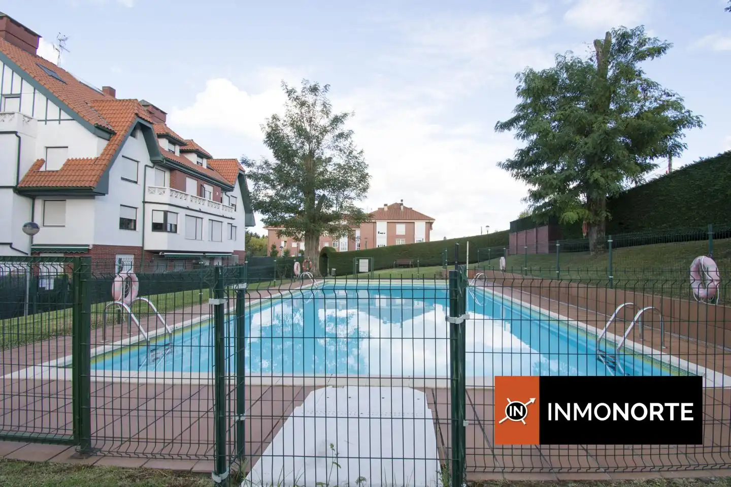 Exterior view of Ground floor for sale in Bárcena de Cicero  with Terrace, Furnished and Community pool