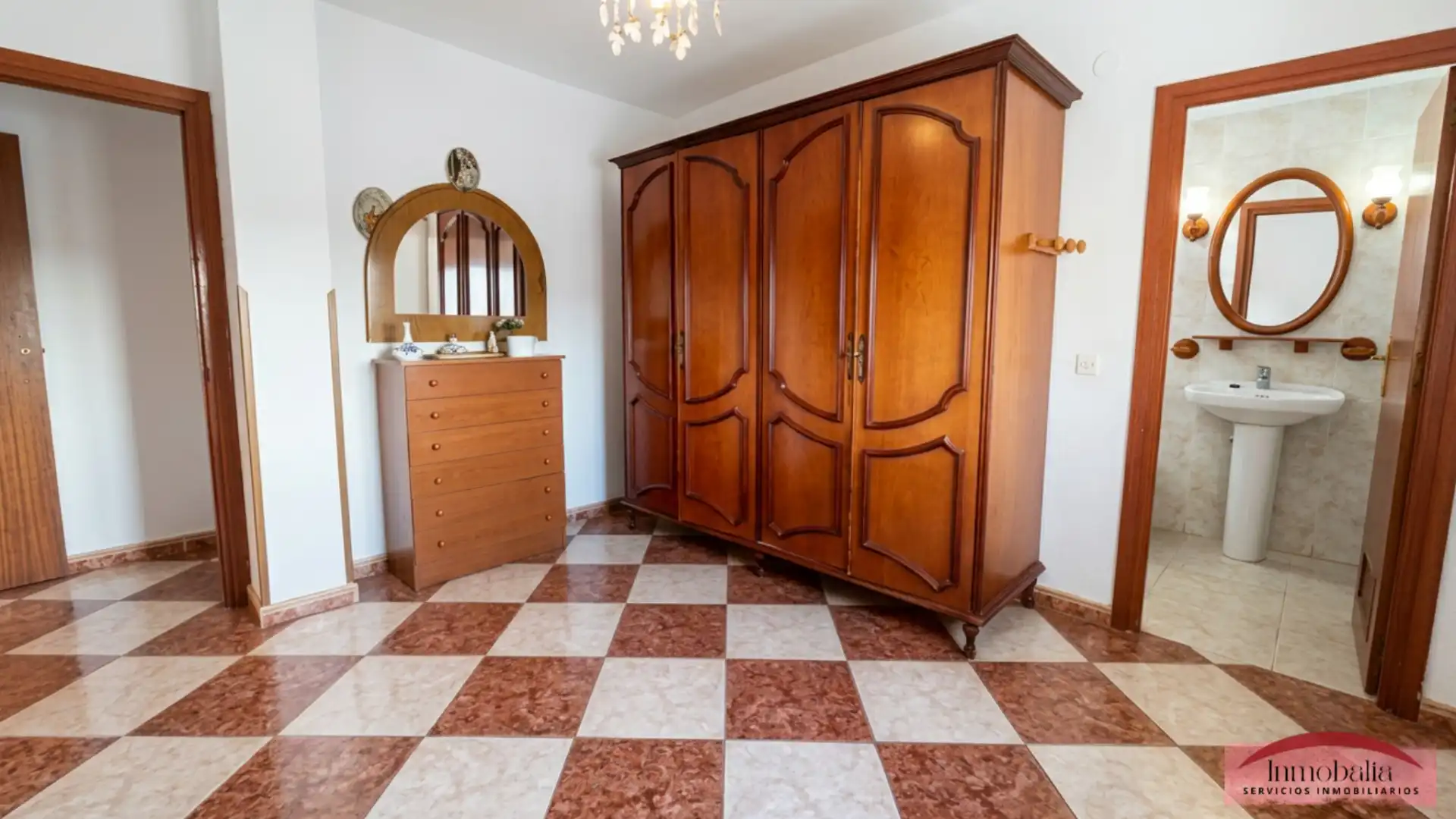 Habitación de Piso en venta en Sevilla con Aire acondicionado, Terraza y Amueblado