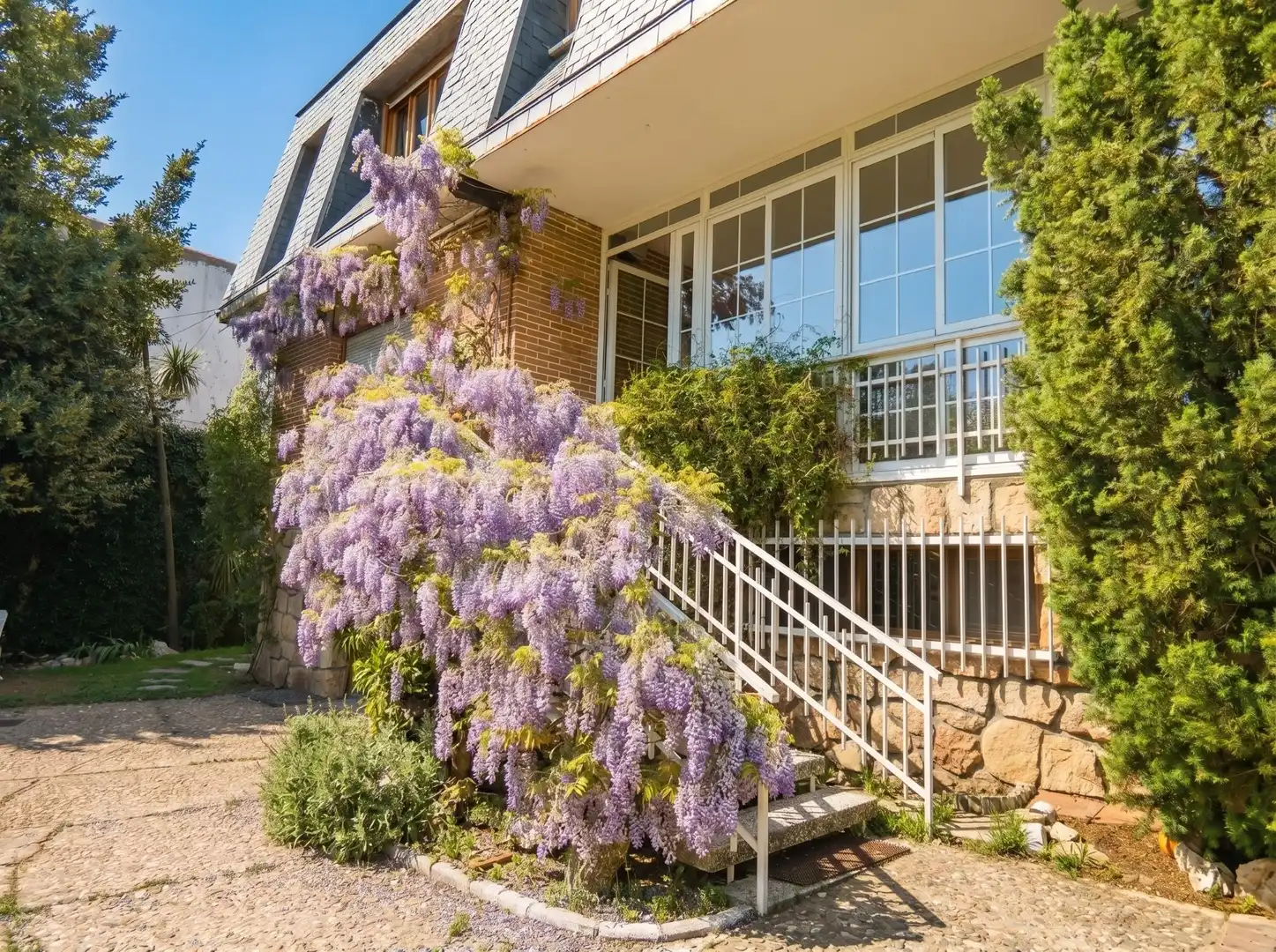 Vista exterior de Casa o chalet en venta en Torrelodones con Calefacción, Jardín privado y Terraza