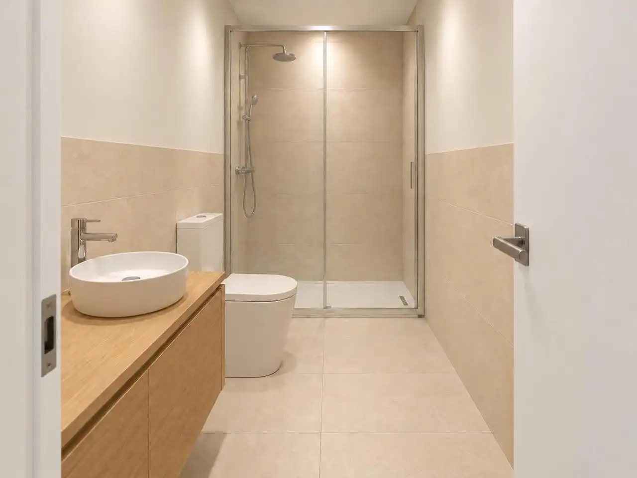 Bathroom of Ground floor for sale in Centro